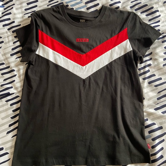 Levi’s cotton t shirt - Picture 2 of 2